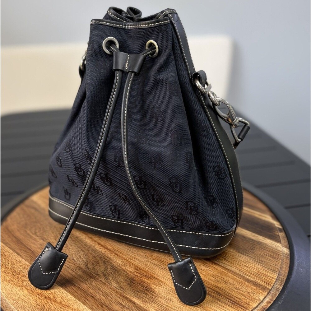 Dooney & Bourke Vintage Black Signature Canvas Bucket Bag Drawstring Purse Hobo